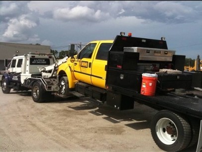 Commercial Truck Towing Services in Osceola County, FL