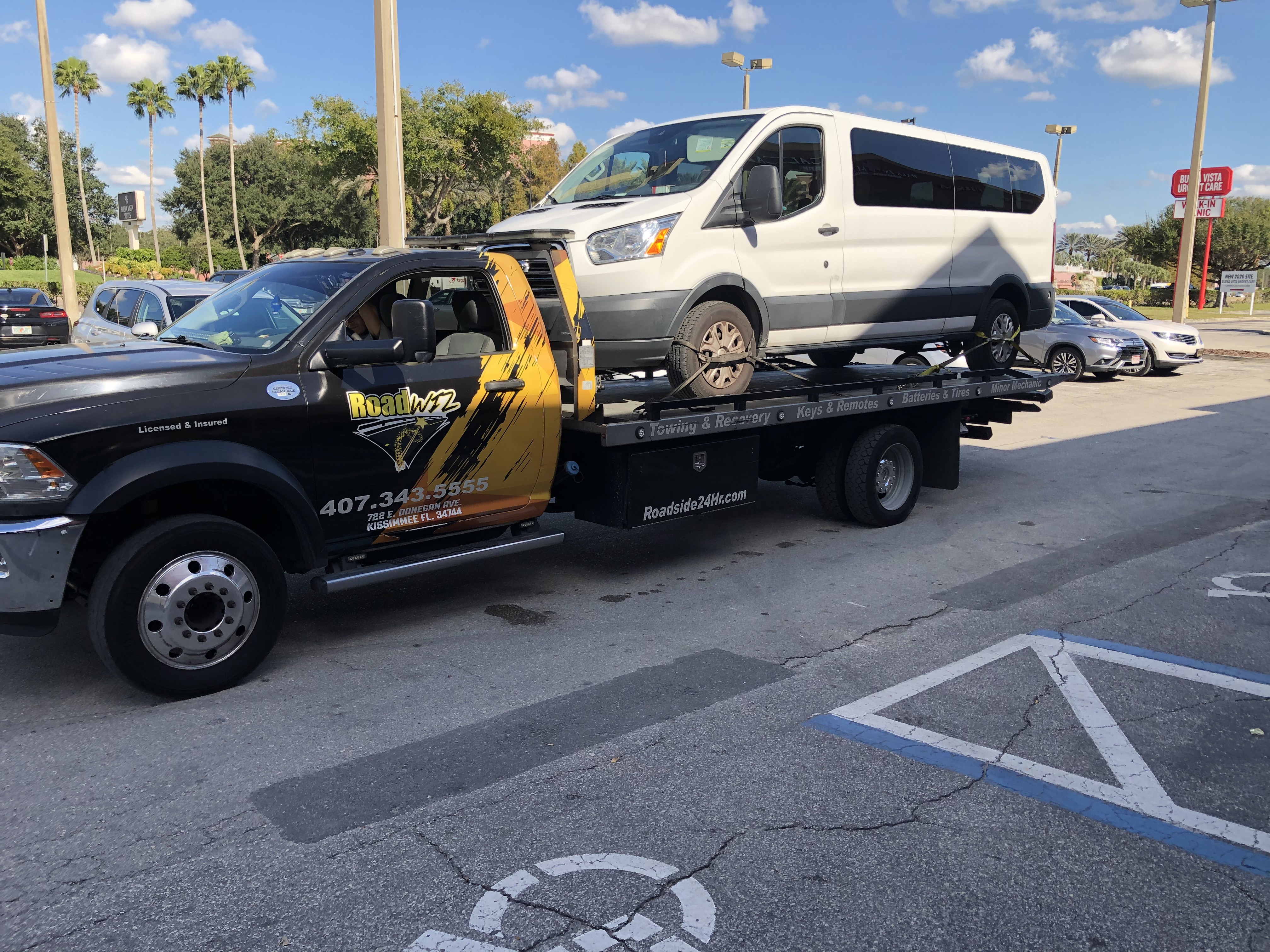 Van Towing & Emergency Assistance in Kissimmee, FL